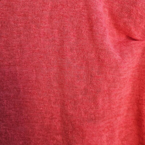 💥$5 ADD ON - Laura Red Flowy V-Neck T-Shirt With Built-In Tank top Size S - Picture 7 of 13